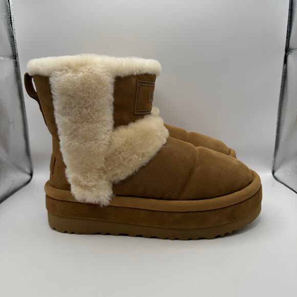 UGG Classic Chillapeak Women's 8 Chestnut NWOB 1144046 Sheepskin Boots - Picture 3 of 6
